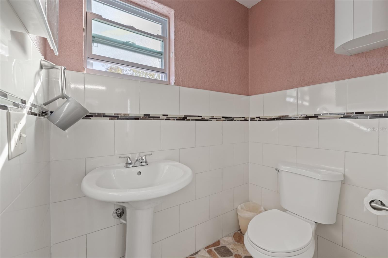 4704 TOWN N COUNTRY BLVD — photo 25