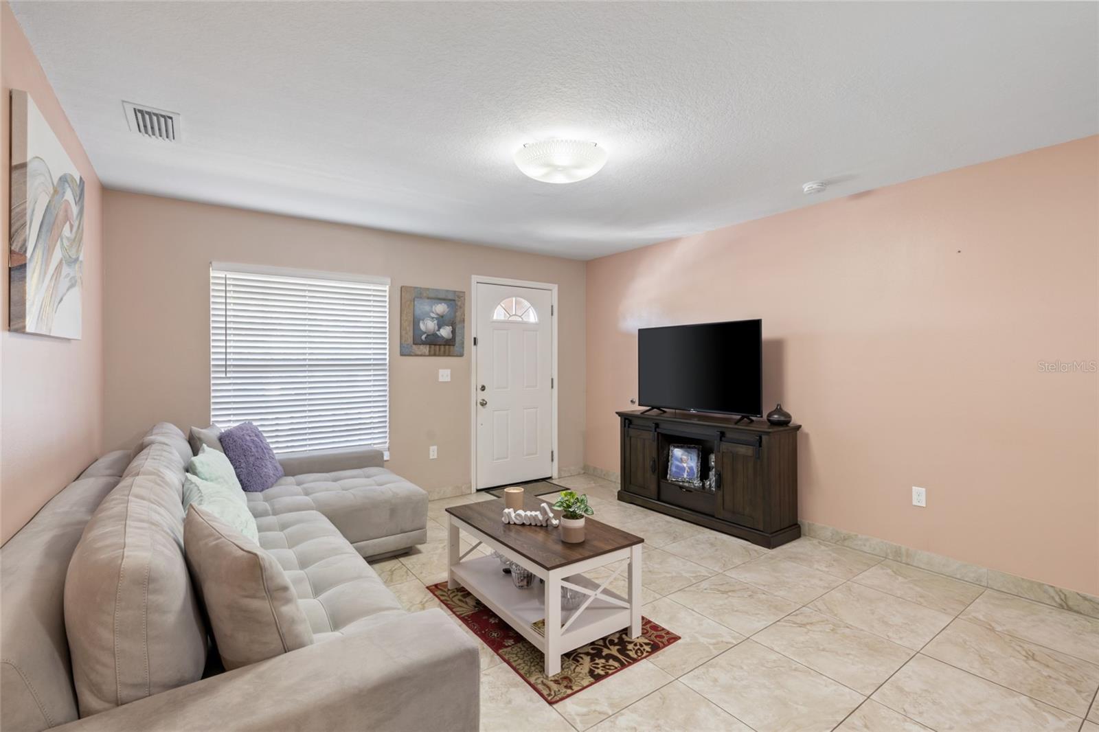 4704 TOWN N COUNTRY BLVD — photo 8