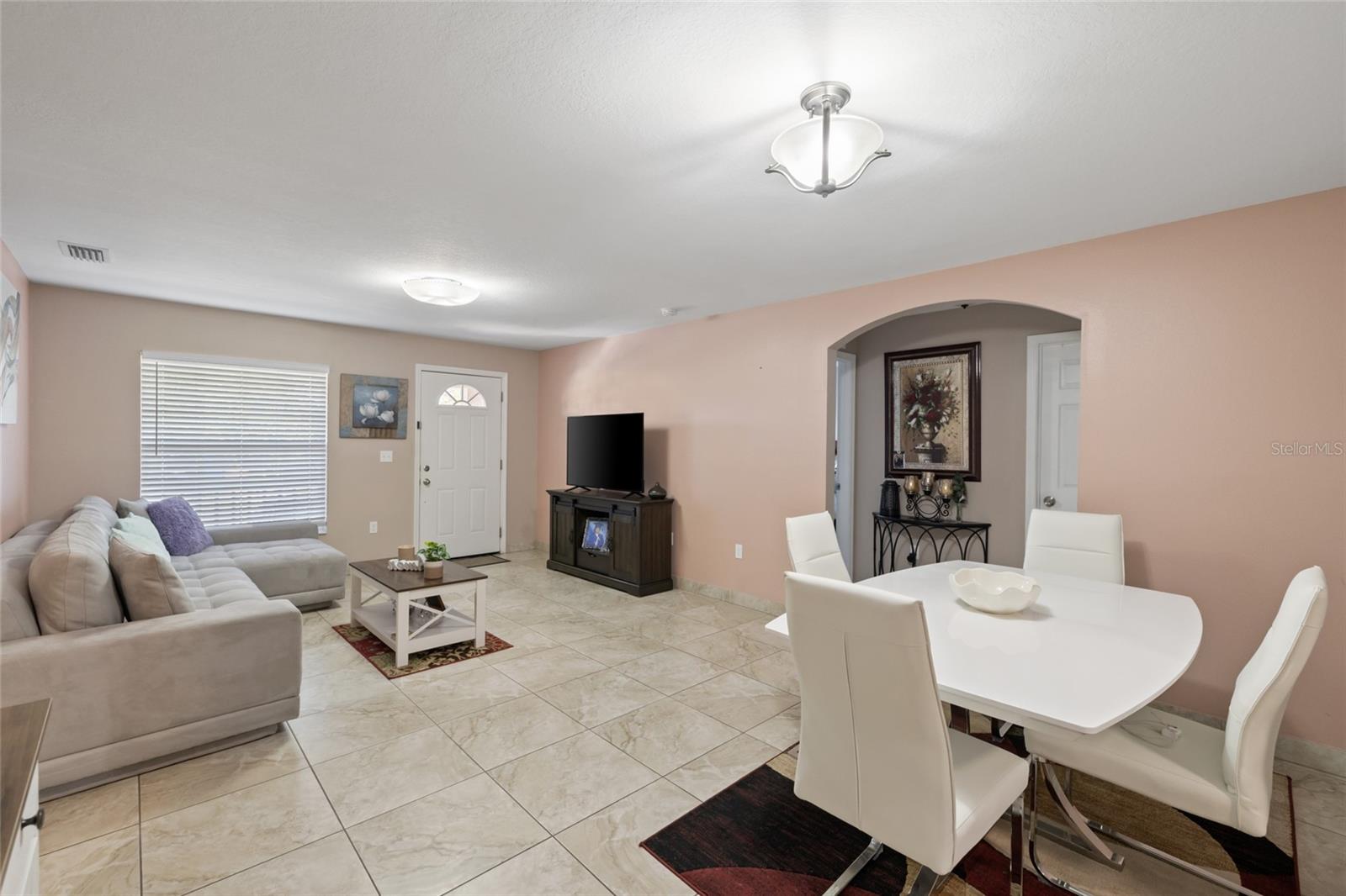 4704 TOWN N COUNTRY BLVD — photo 9