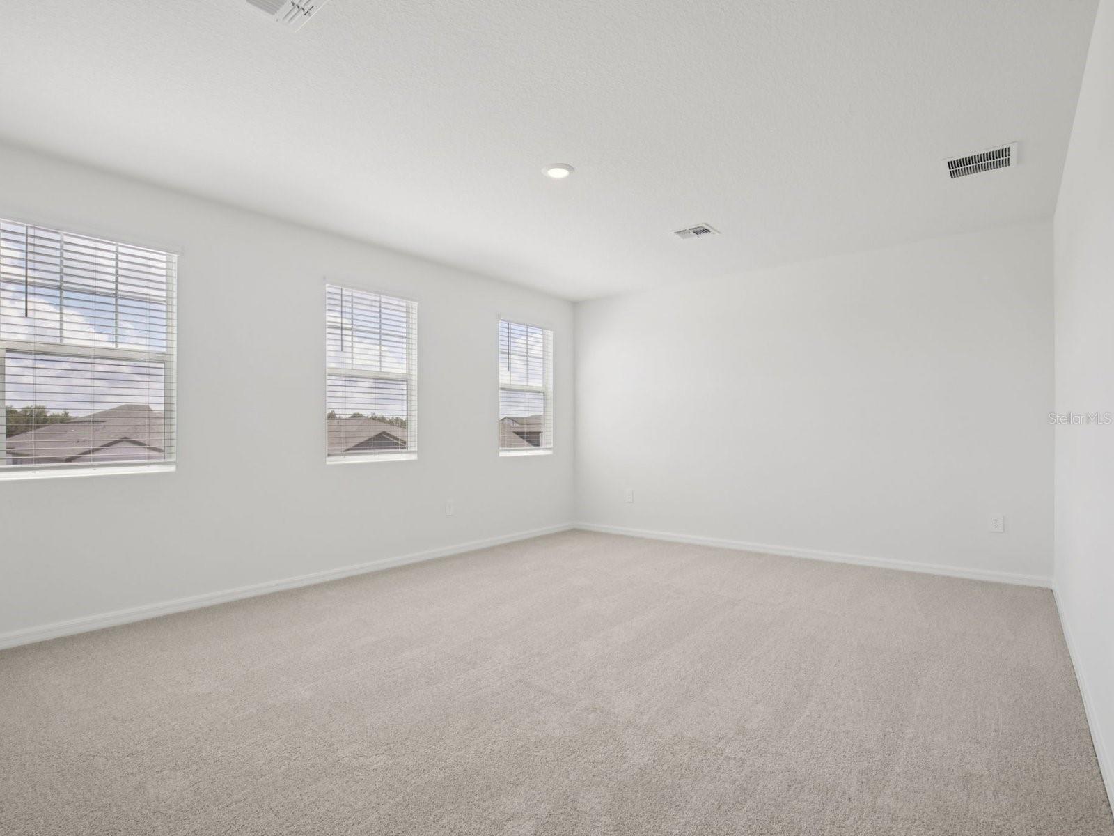 13213 SHELLMORE AVE — photo 13