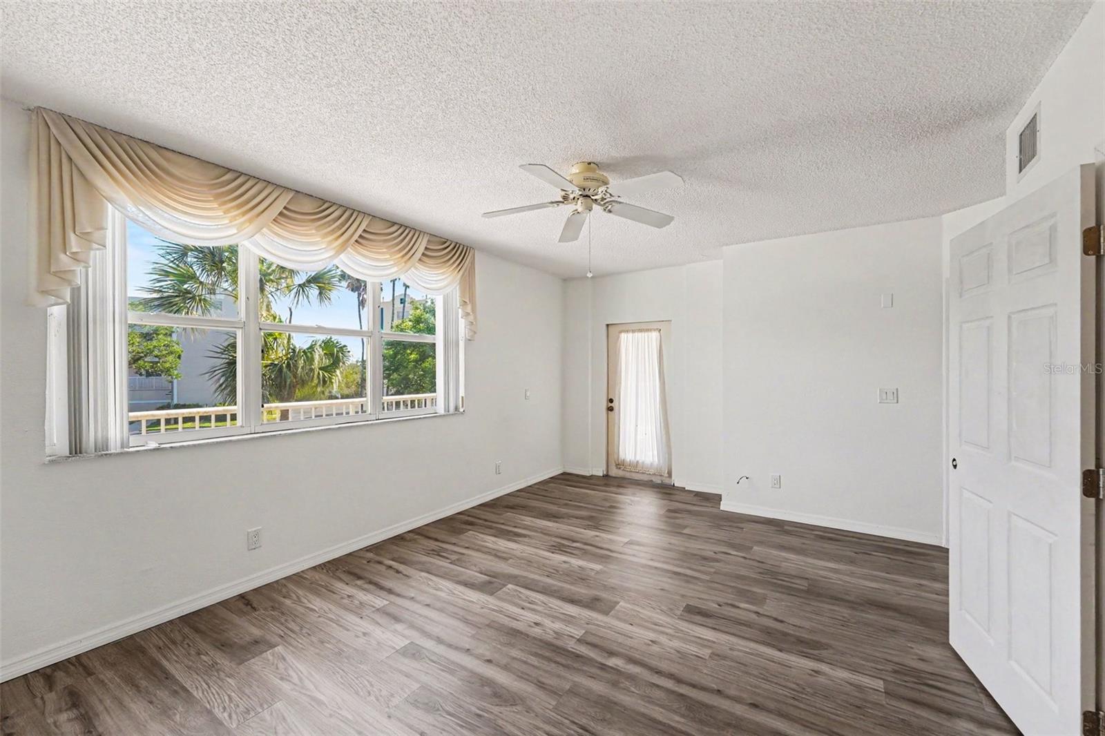 6205 SHORELINE DR #1106 — photo 18
