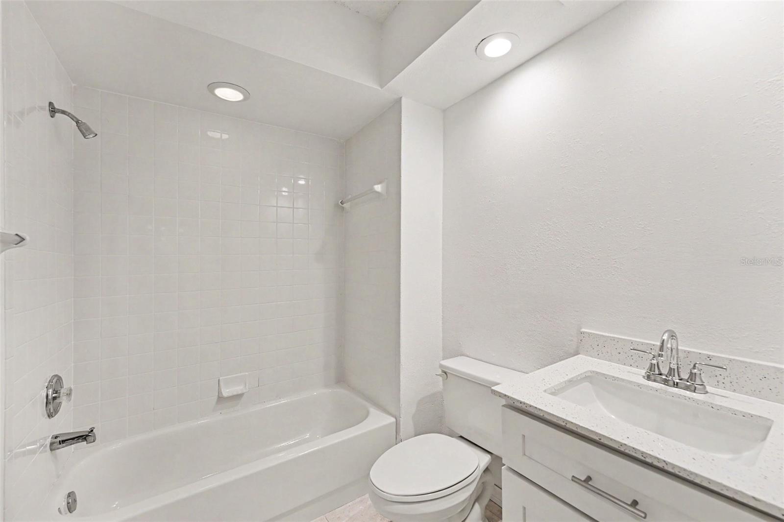 6205 SHORELINE DR #1106 — photo 21