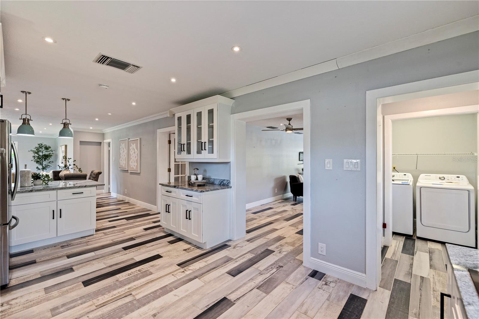 3712 FOSTER HILL DR N — photo 13