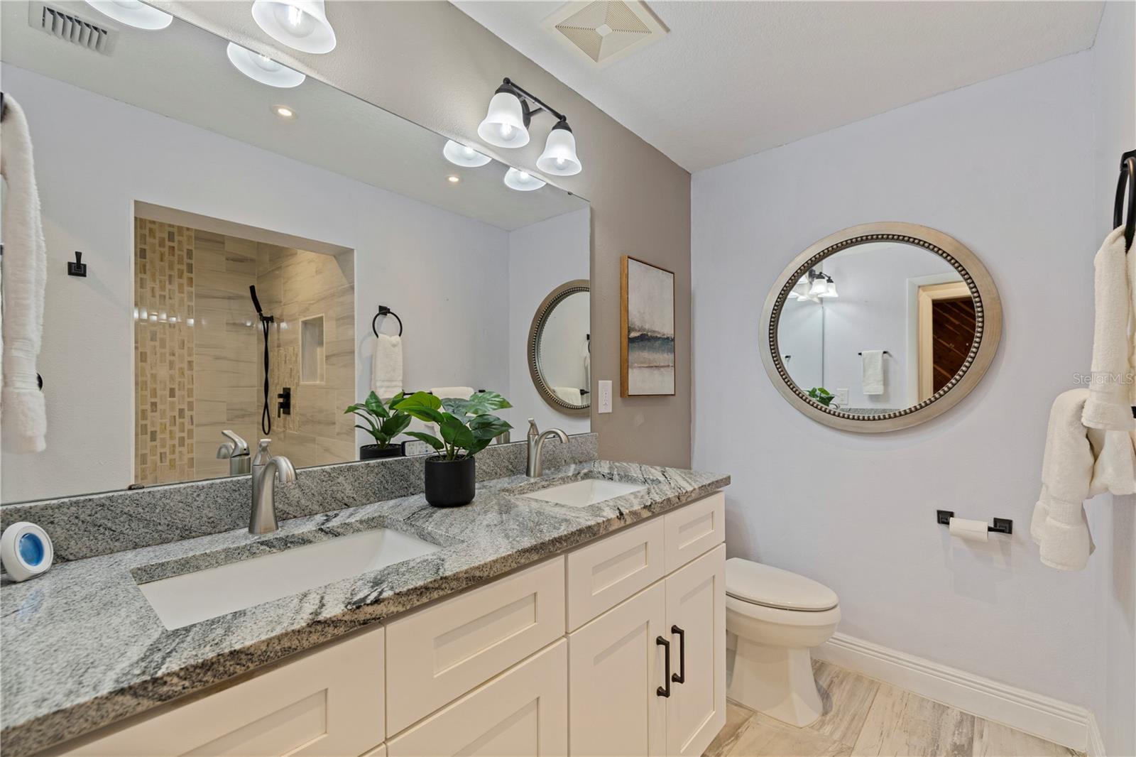 3712 FOSTER HILL DR N — photo 18
