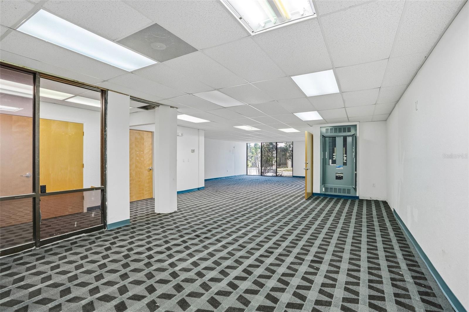 5341 GRAND BLVD #103 — photo 3
