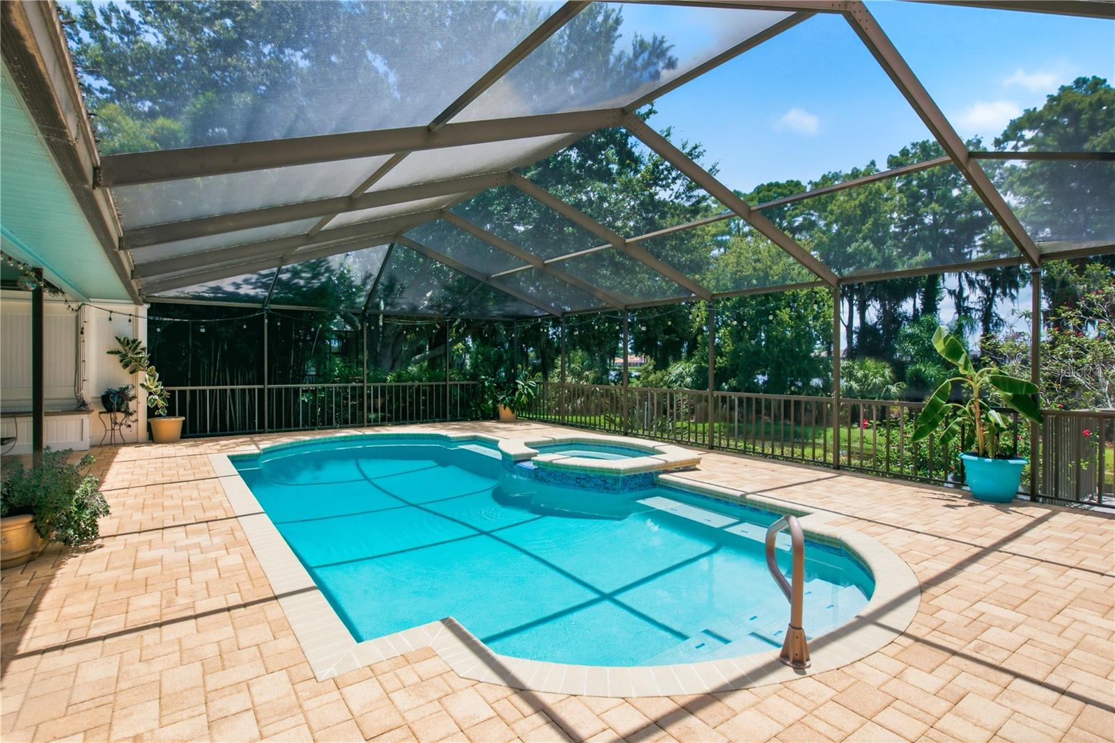3930 TARIAN CT — photo 27