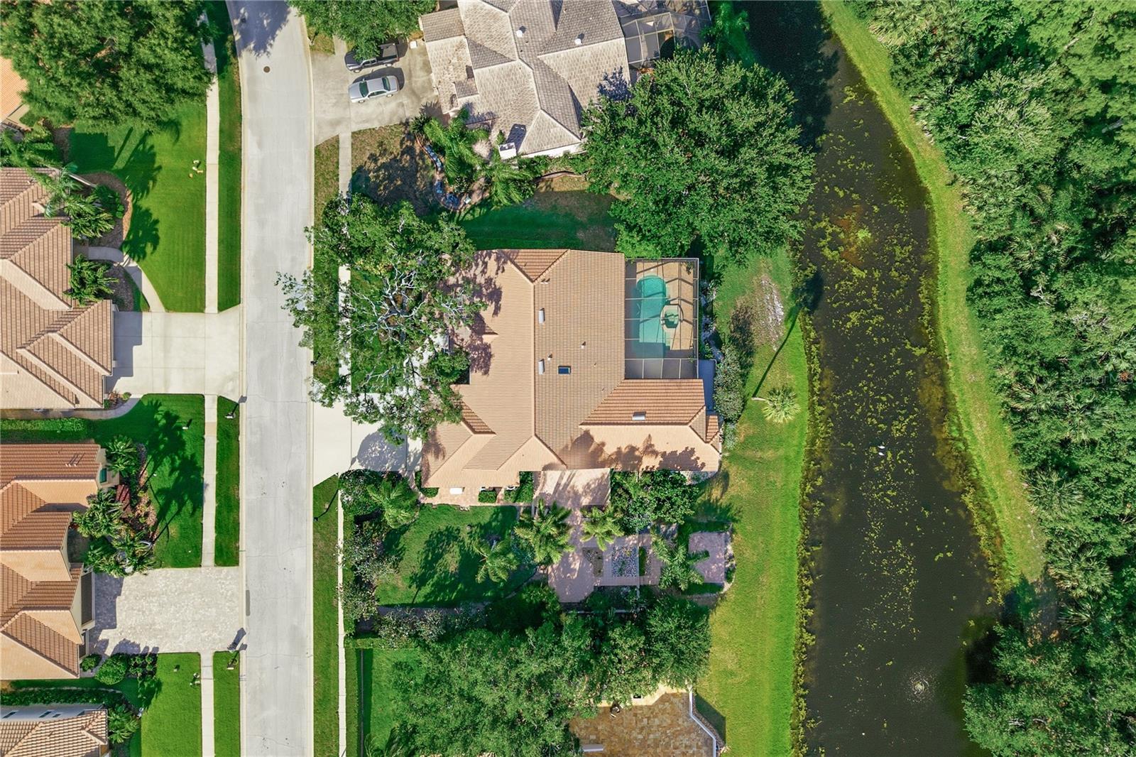 3930 TARIAN CT — photo 35