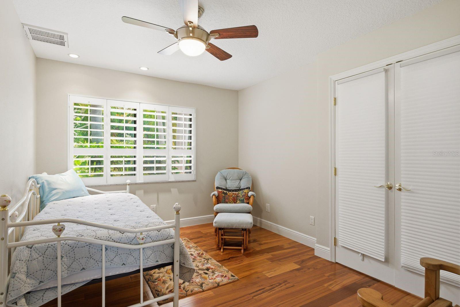 3930 TARIAN CT — photo 19