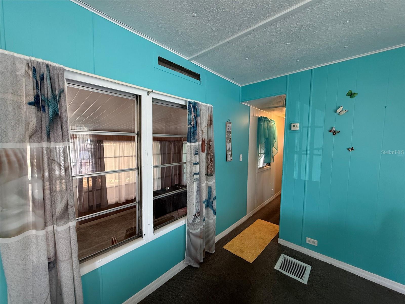 7703 AUDRY LN — photo 8