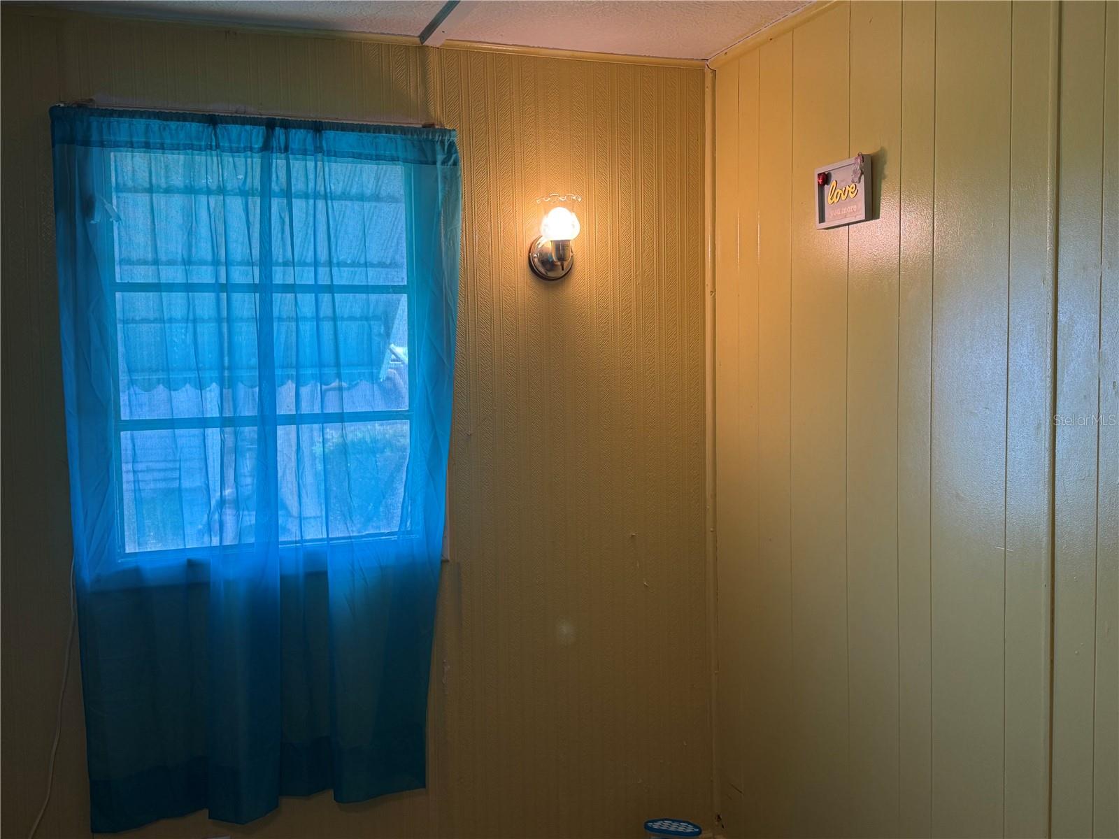 7703 AUDRY LN — photo 14