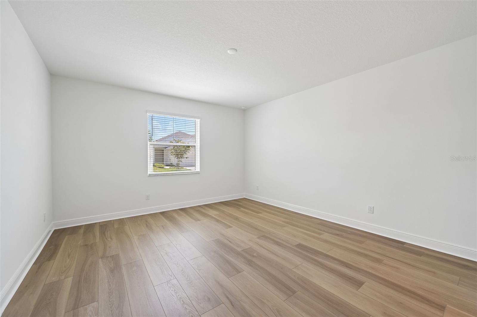 4454 SUNSET GARDEN ST — photo 11