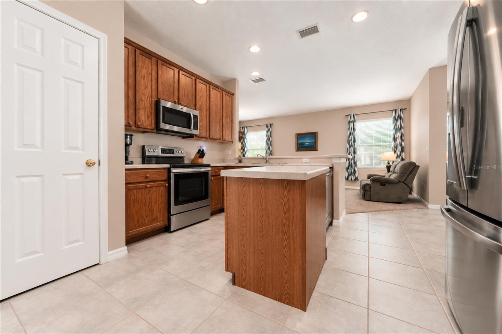 6302 BRIDGEVISTA DR — photo 8