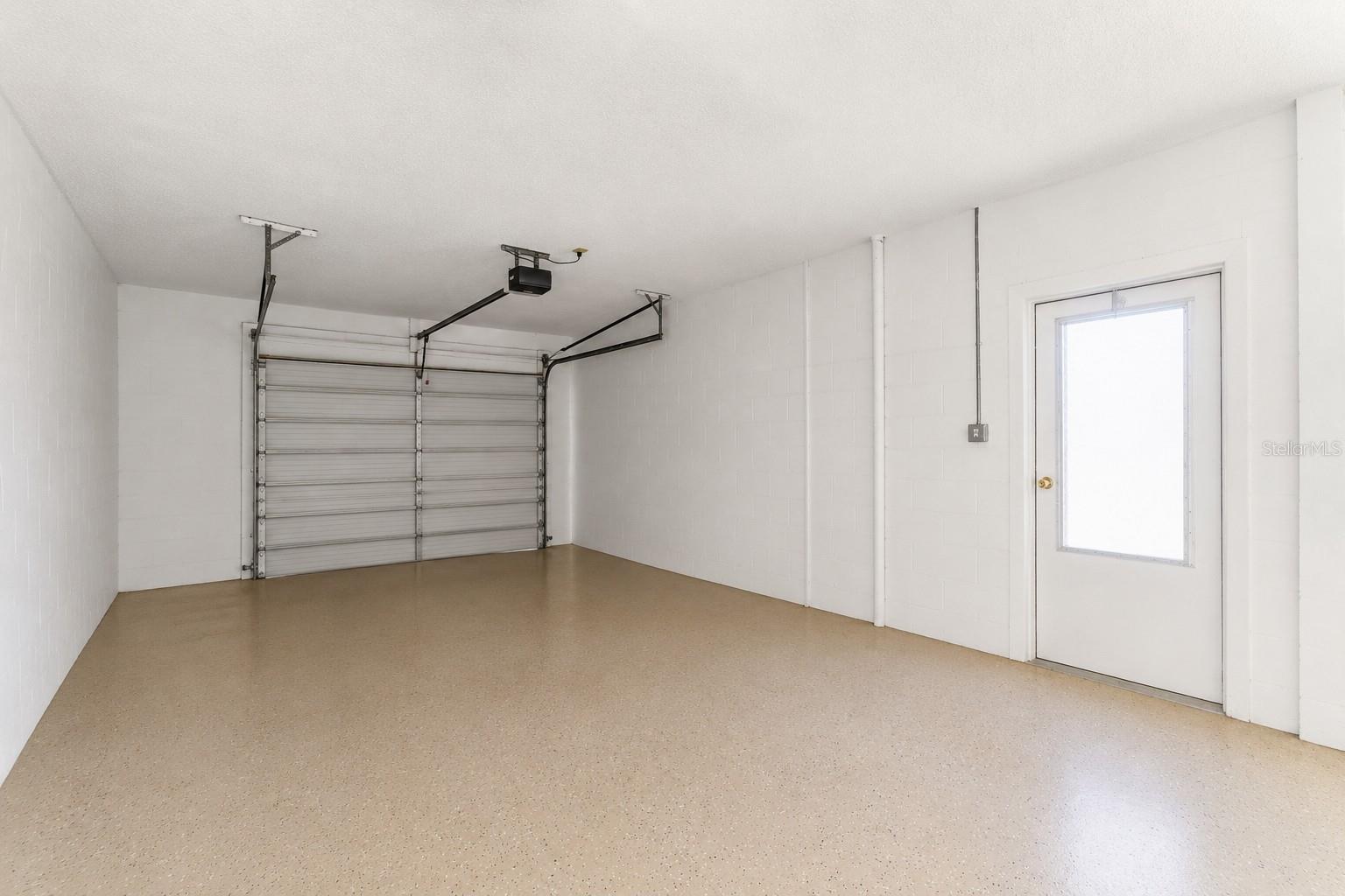 10636 SALAMANCA DR — photo 19