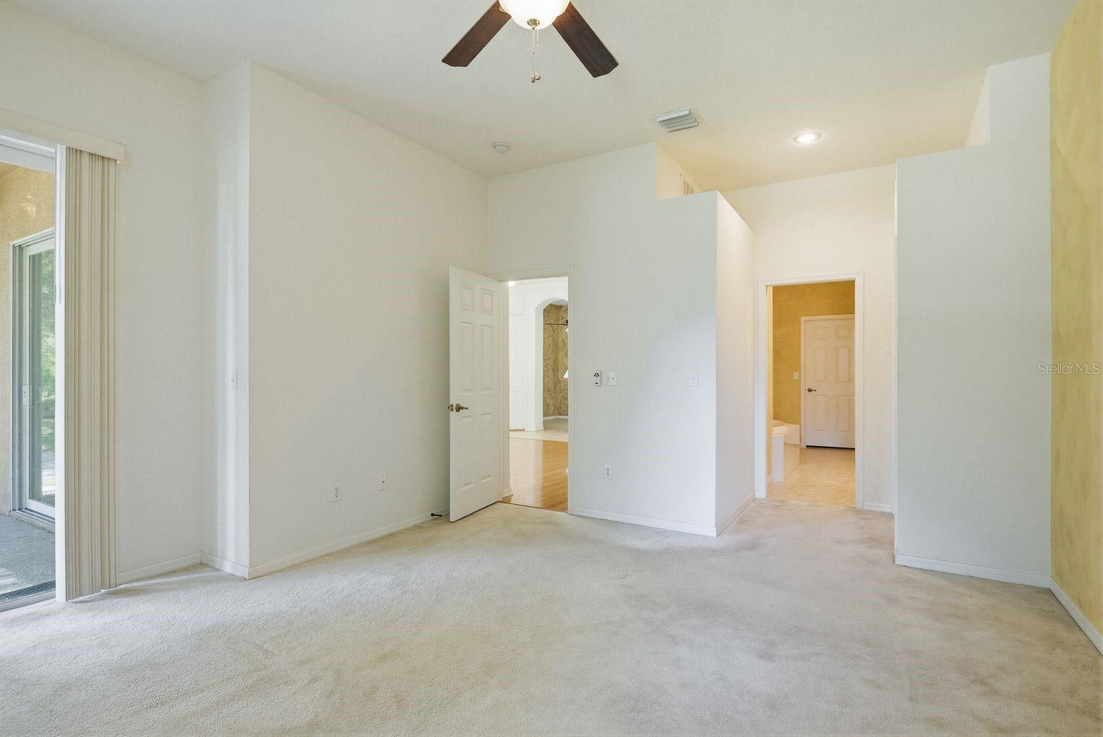 1405 RIDGE TER — photo 15