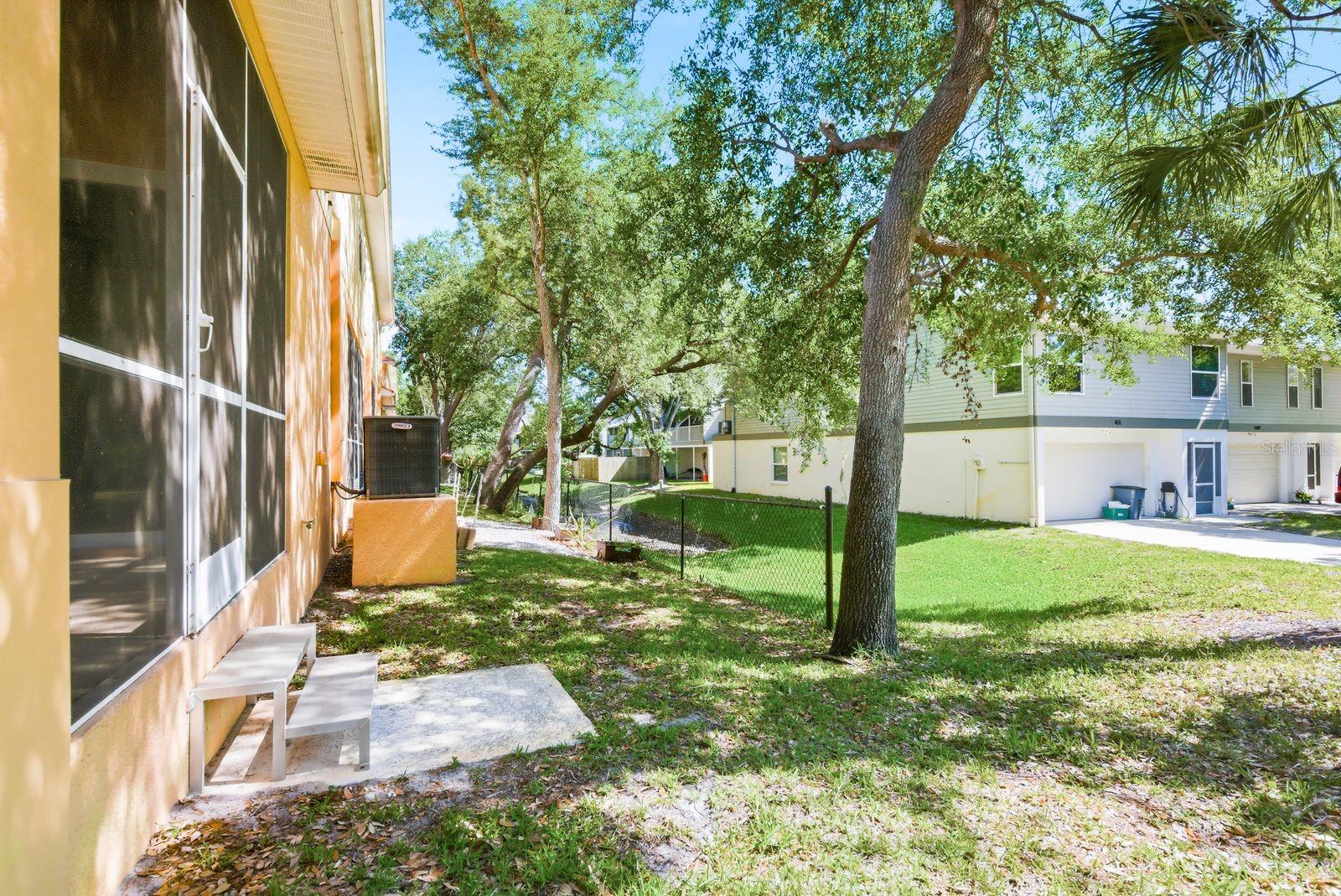 1405 RIDGE TER — photo 27