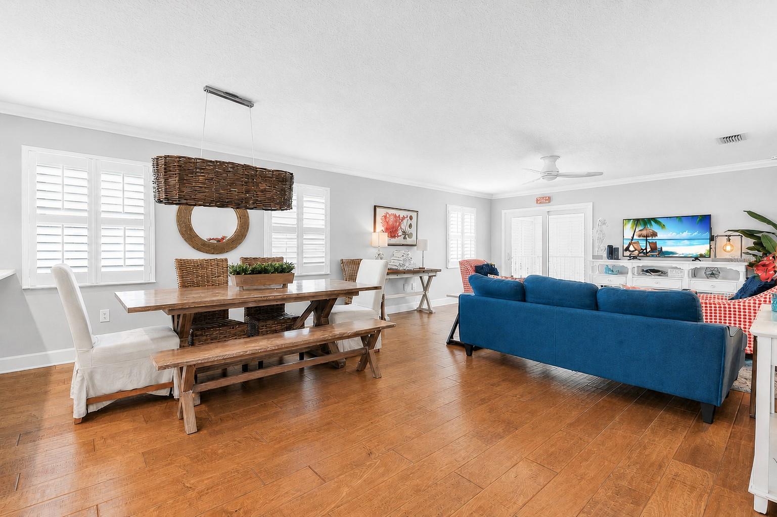 2300 AVENUE B — photo 18