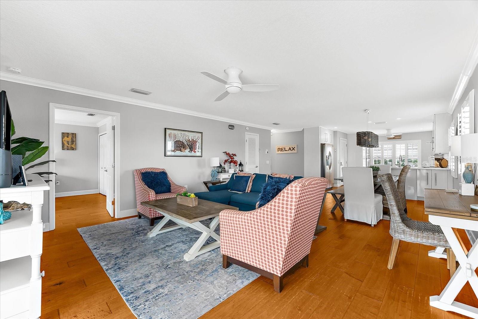 2300 AVENUE B — photo 23