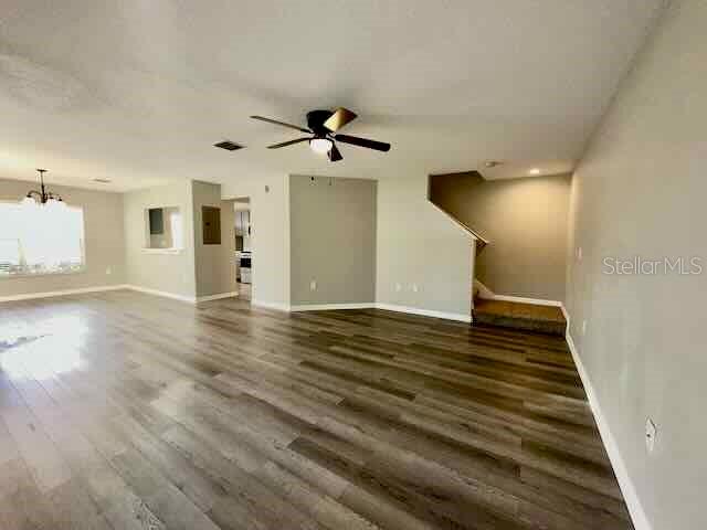 6335 MAISIE RD — photo 4