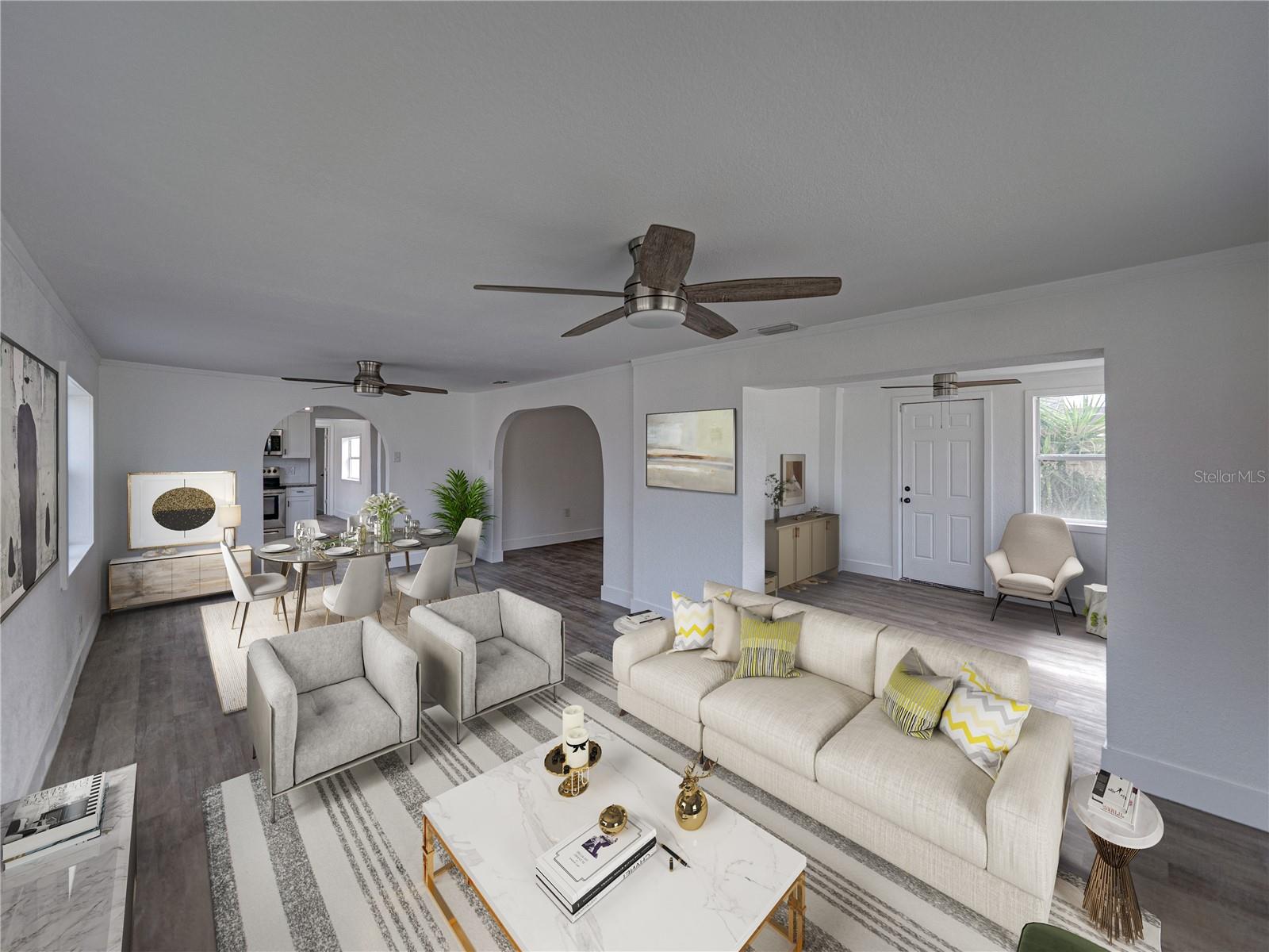 602 E LAURA ST — photo 3
