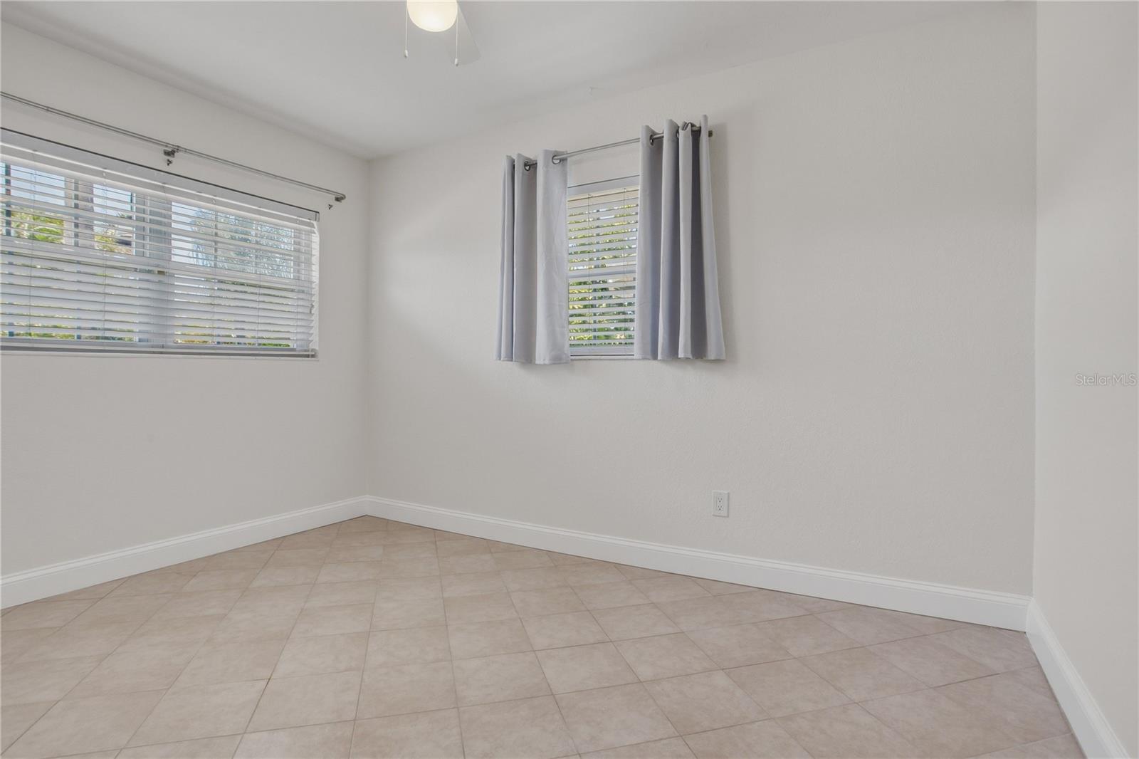 324 173RD AVE E — photo 37