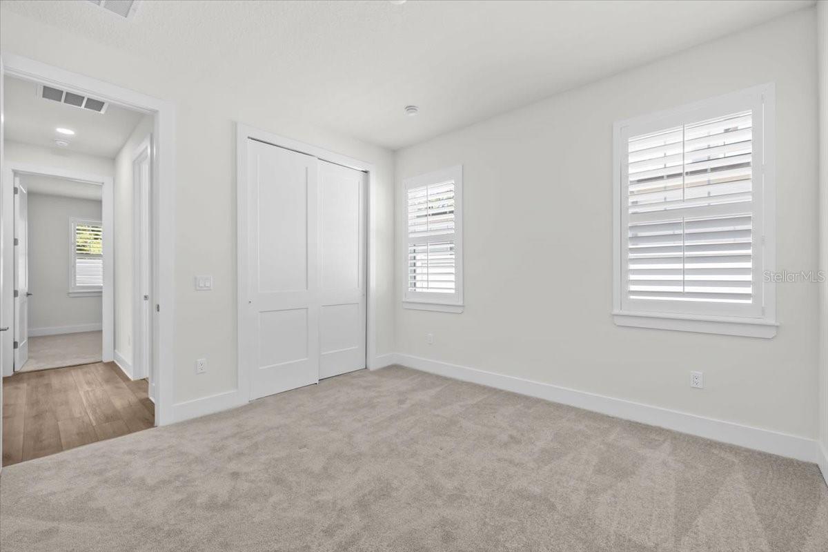 201 LAROCCA CT — photo 32