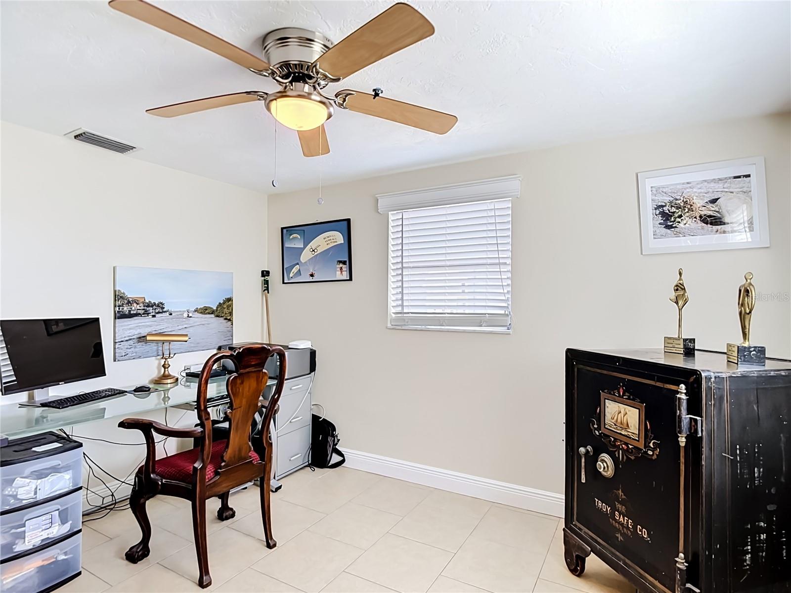 4237 HEADSAIL DR — photo 23
