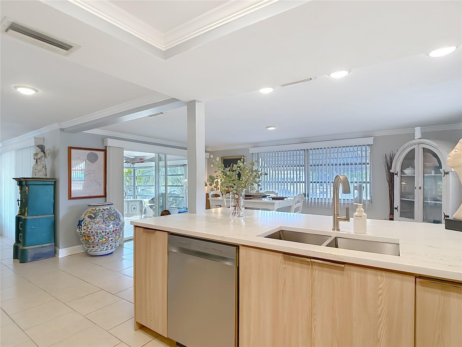 4237 HEADSAIL DR — photo 16