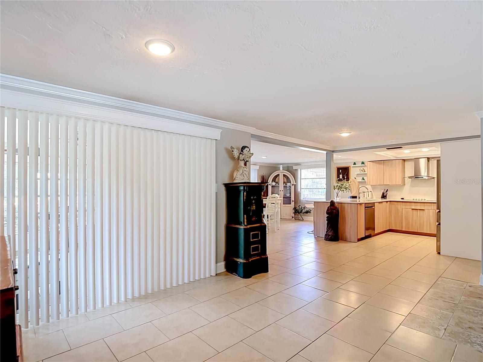 4237 HEADSAIL DR — photo 10