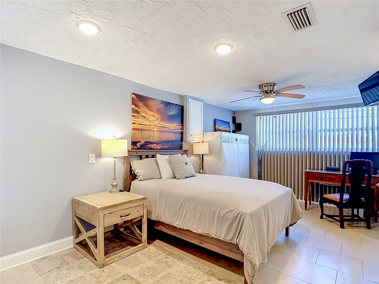 4237 HEADSAIL DR — photo 32