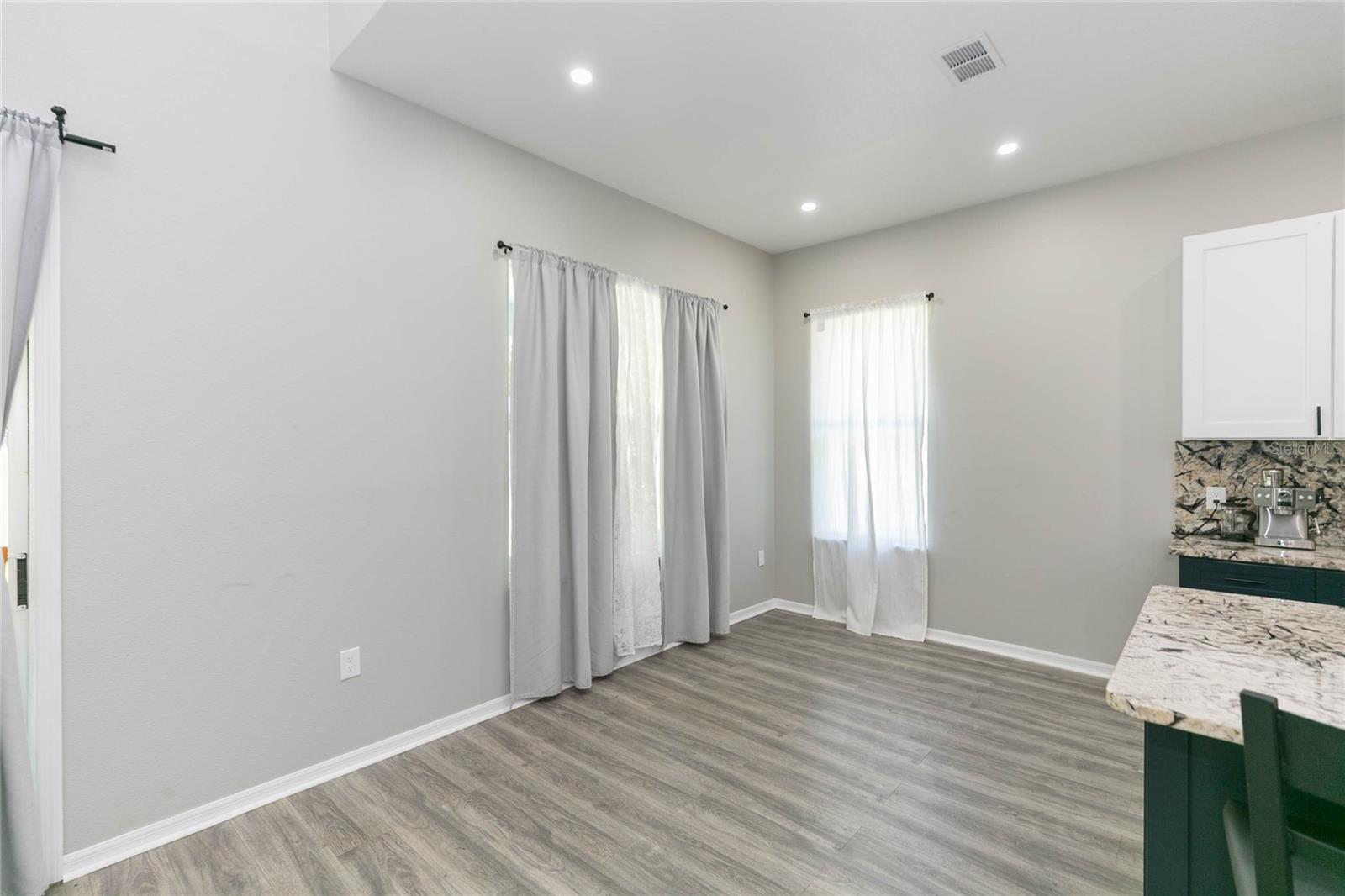 35369 RUFFING RD — photo 17