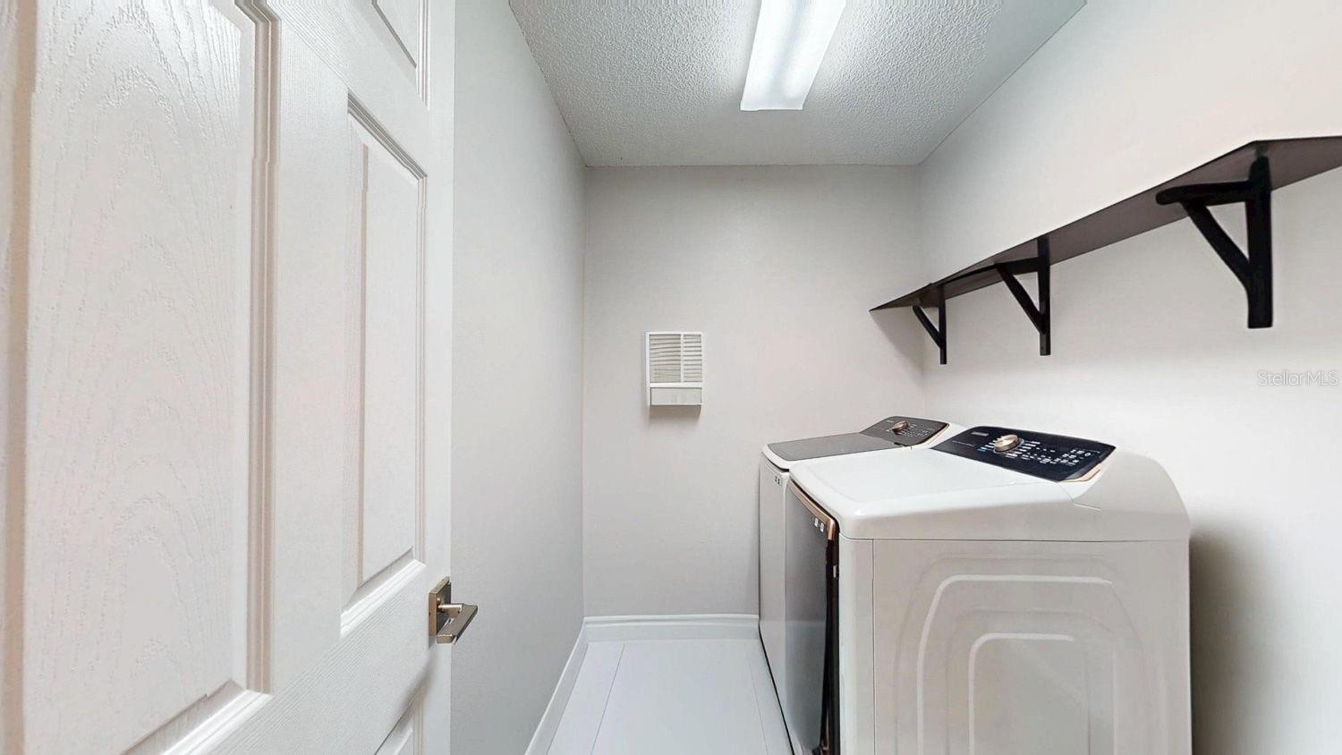 8141 GOLF CLUB CT — photo 43