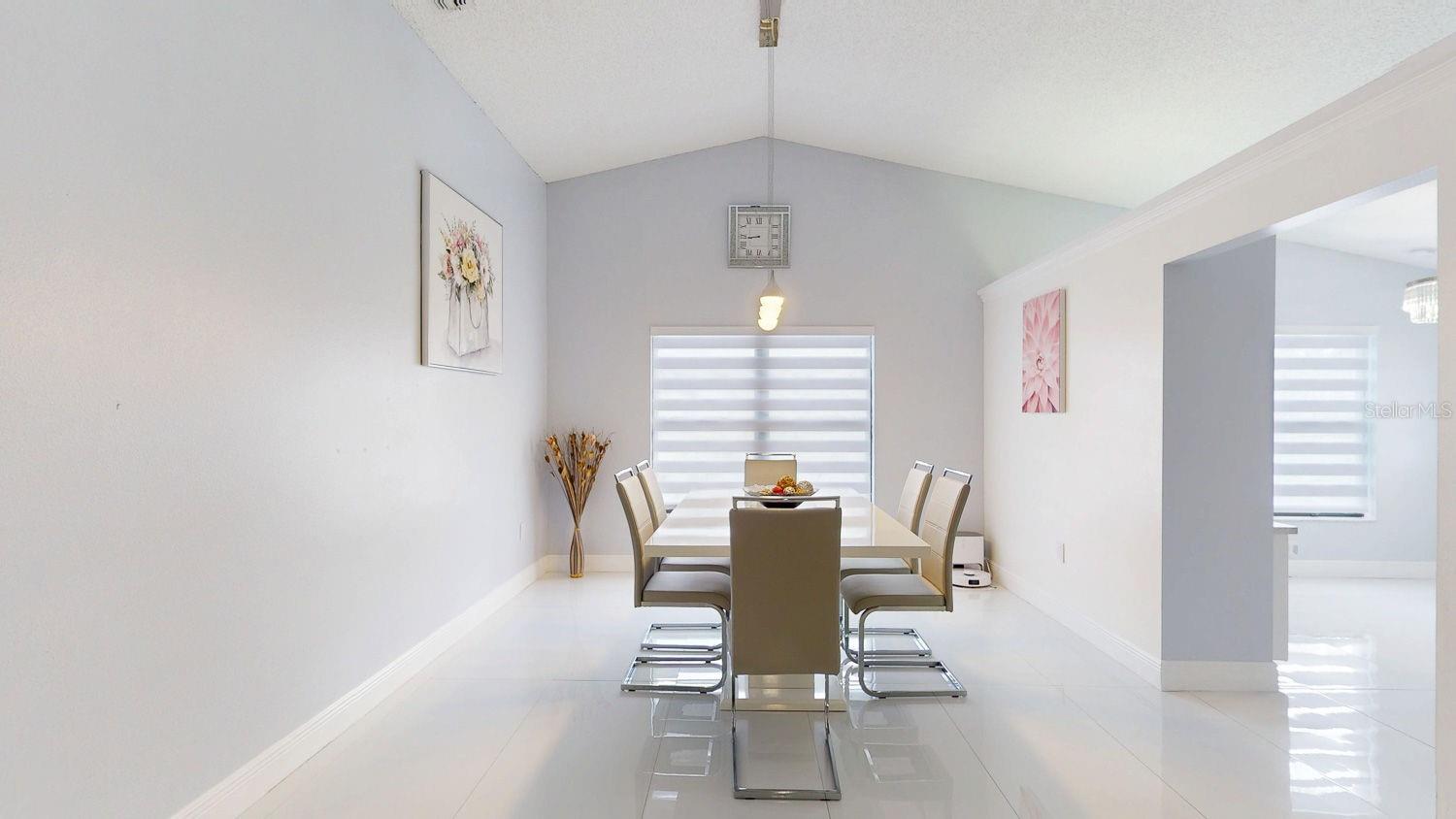 8141 GOLF CLUB CT — photo 19