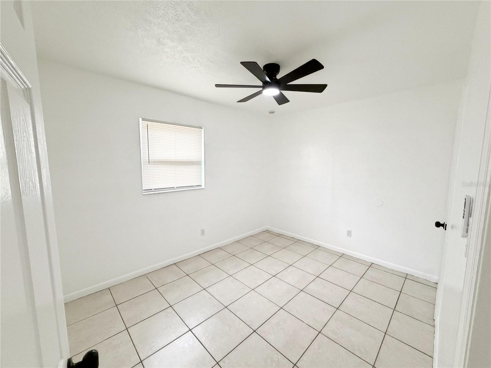 3916 E GENESEE ST — photo 5