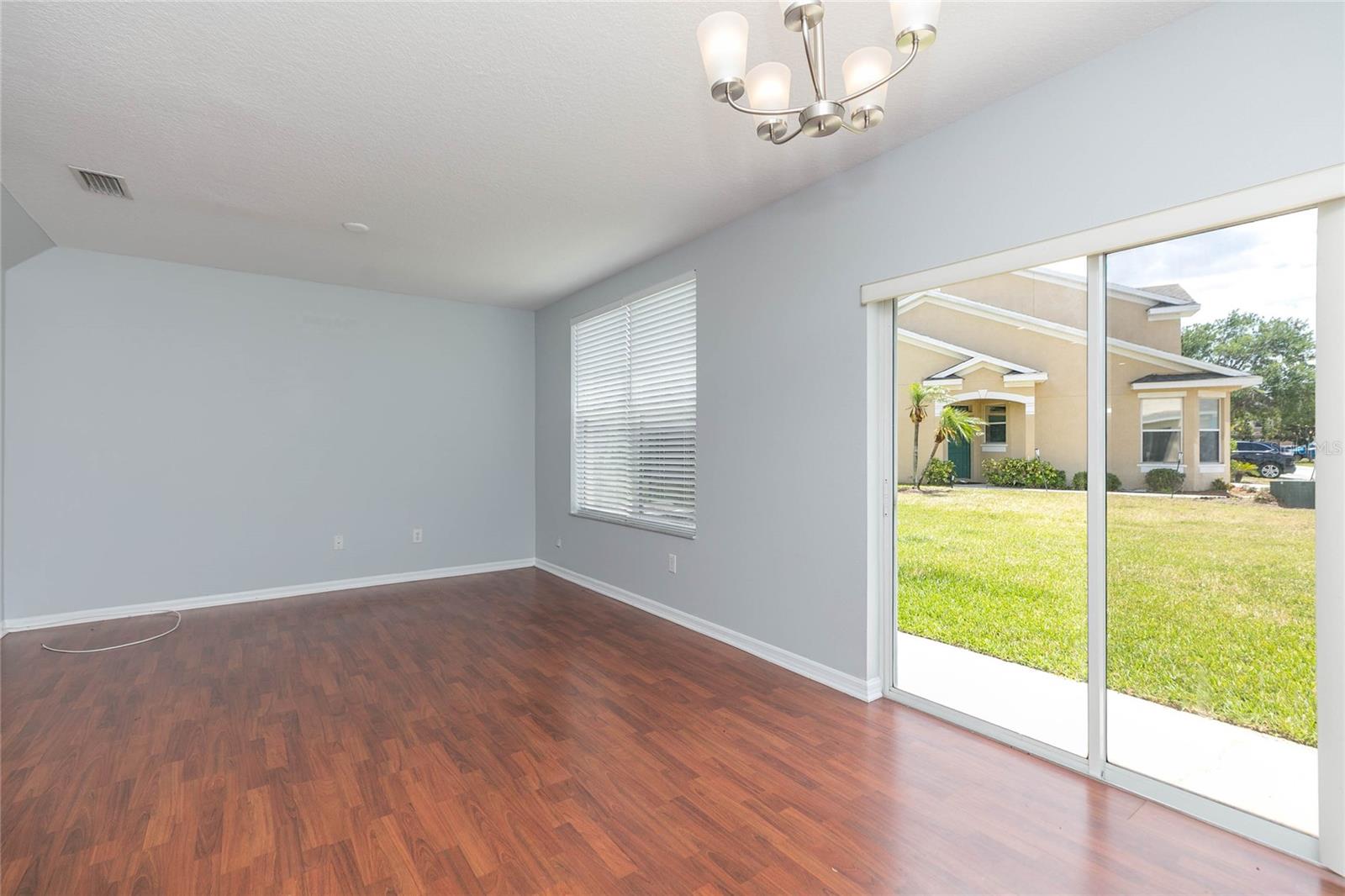 6407 BARKSDALE WAY — photo 14