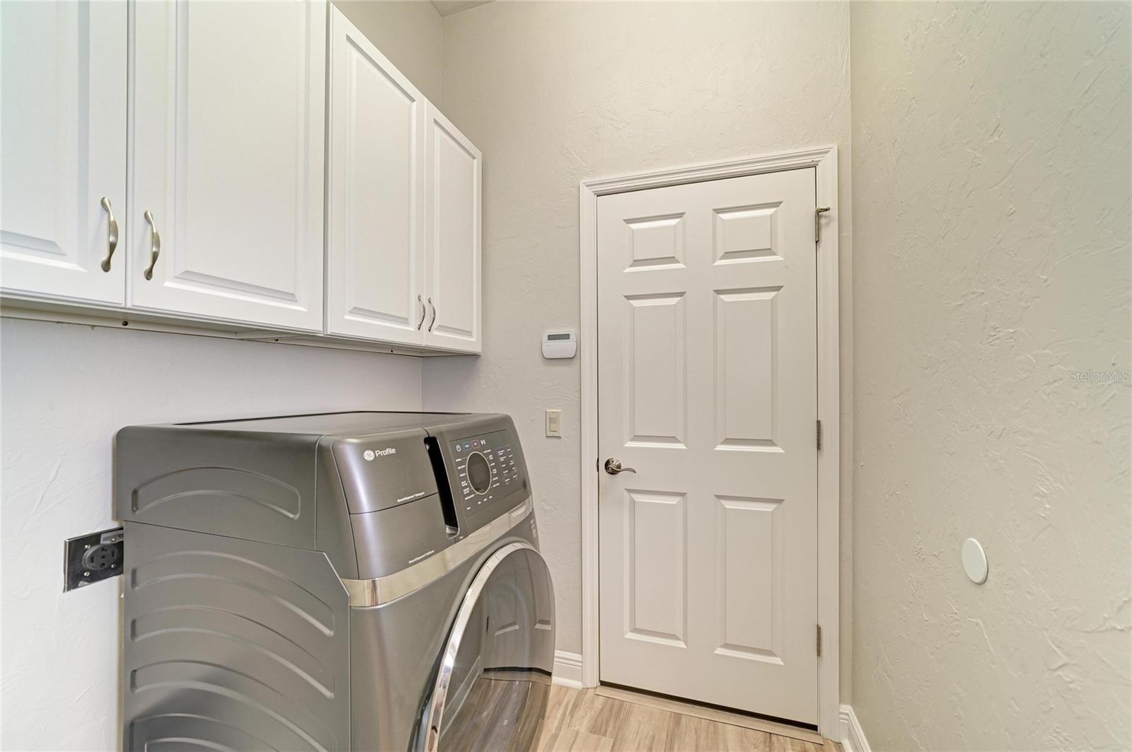 5819 TITLE ROW DR — photo 40