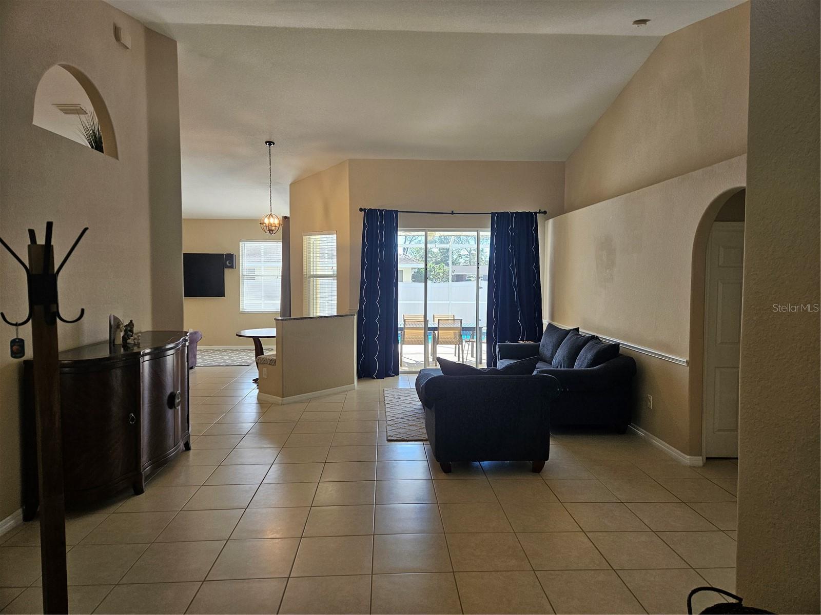 779 NECTAR RD — photo 4