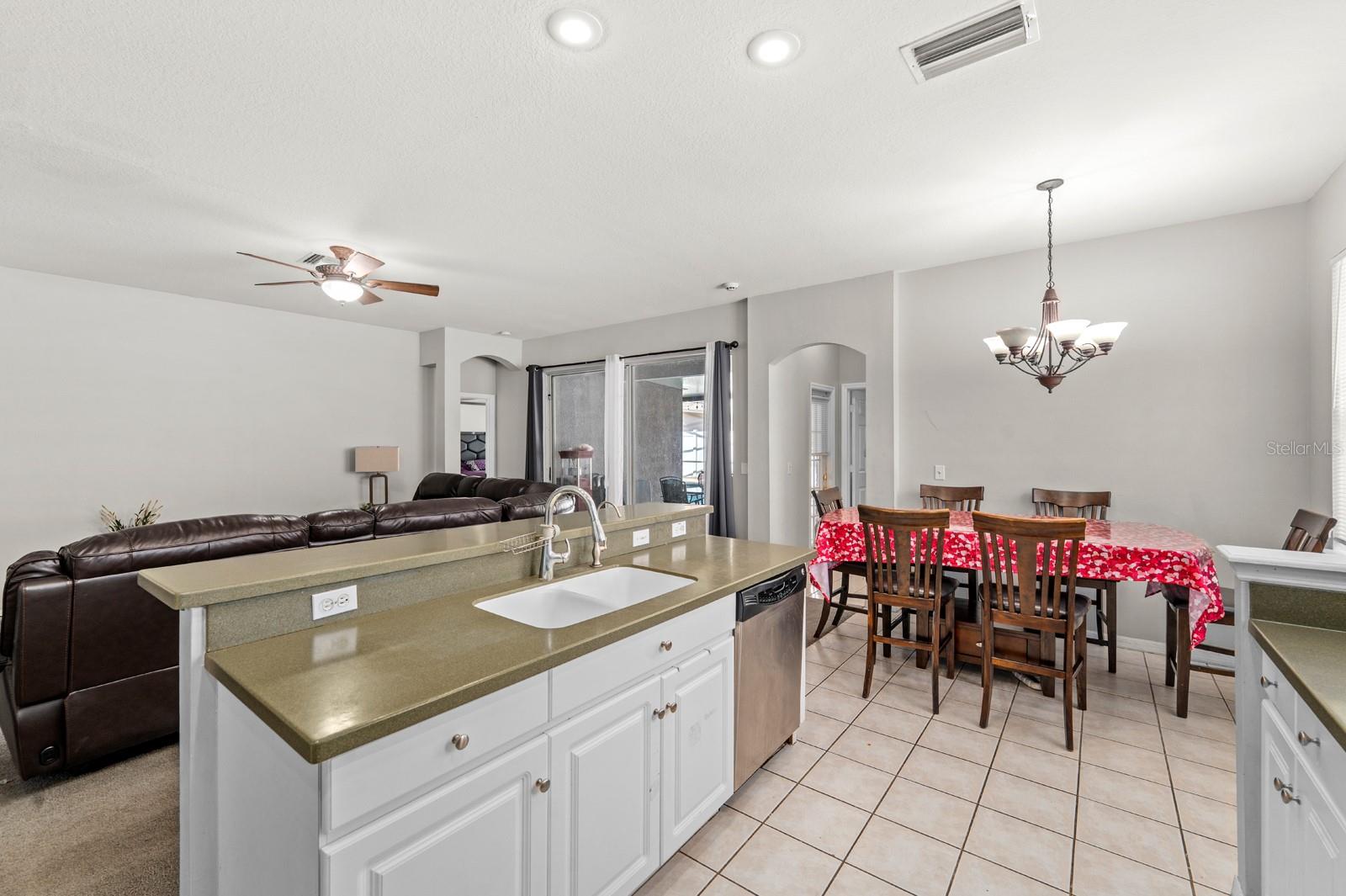 4814 PORTOBELLO CIR — photo 12