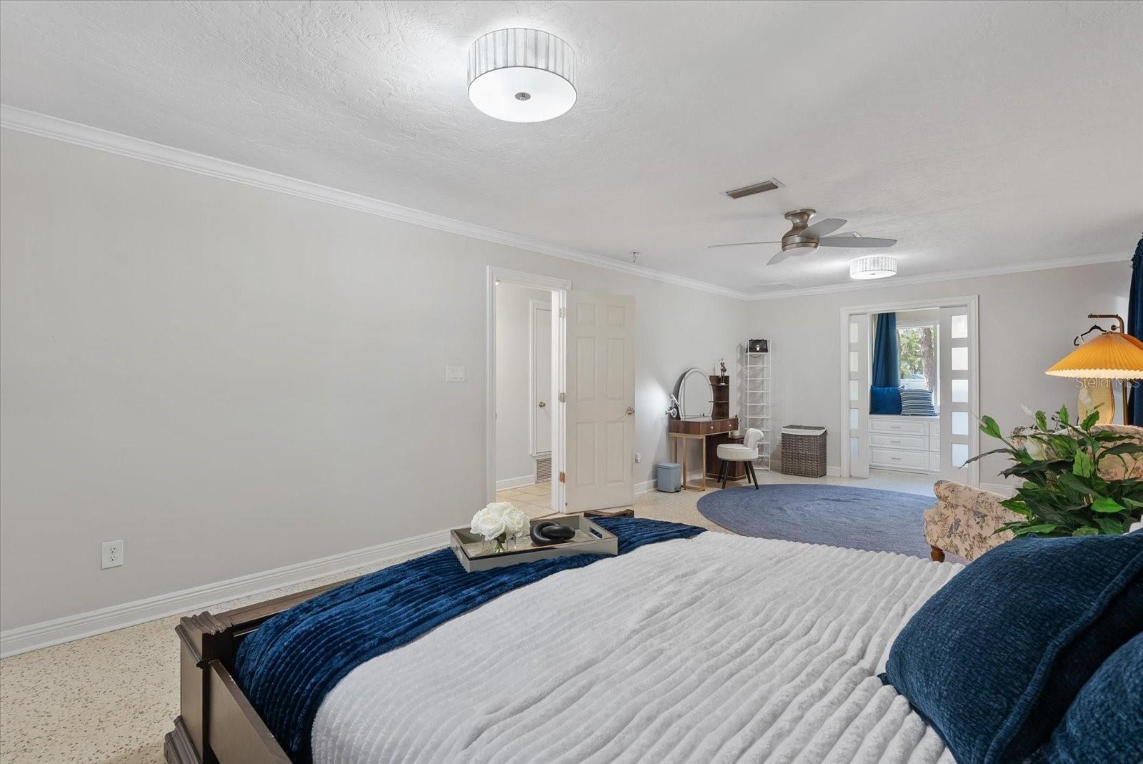 361 SCOTT AVE — photo 24