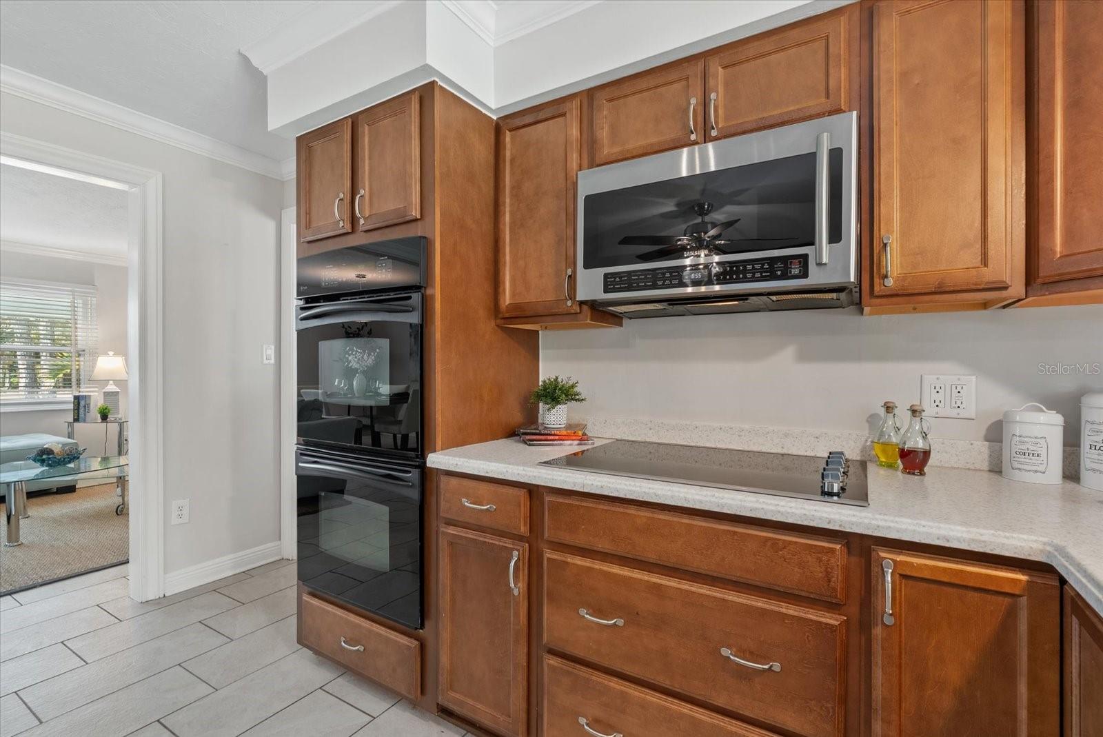 361 SCOTT AVE — photo 21
