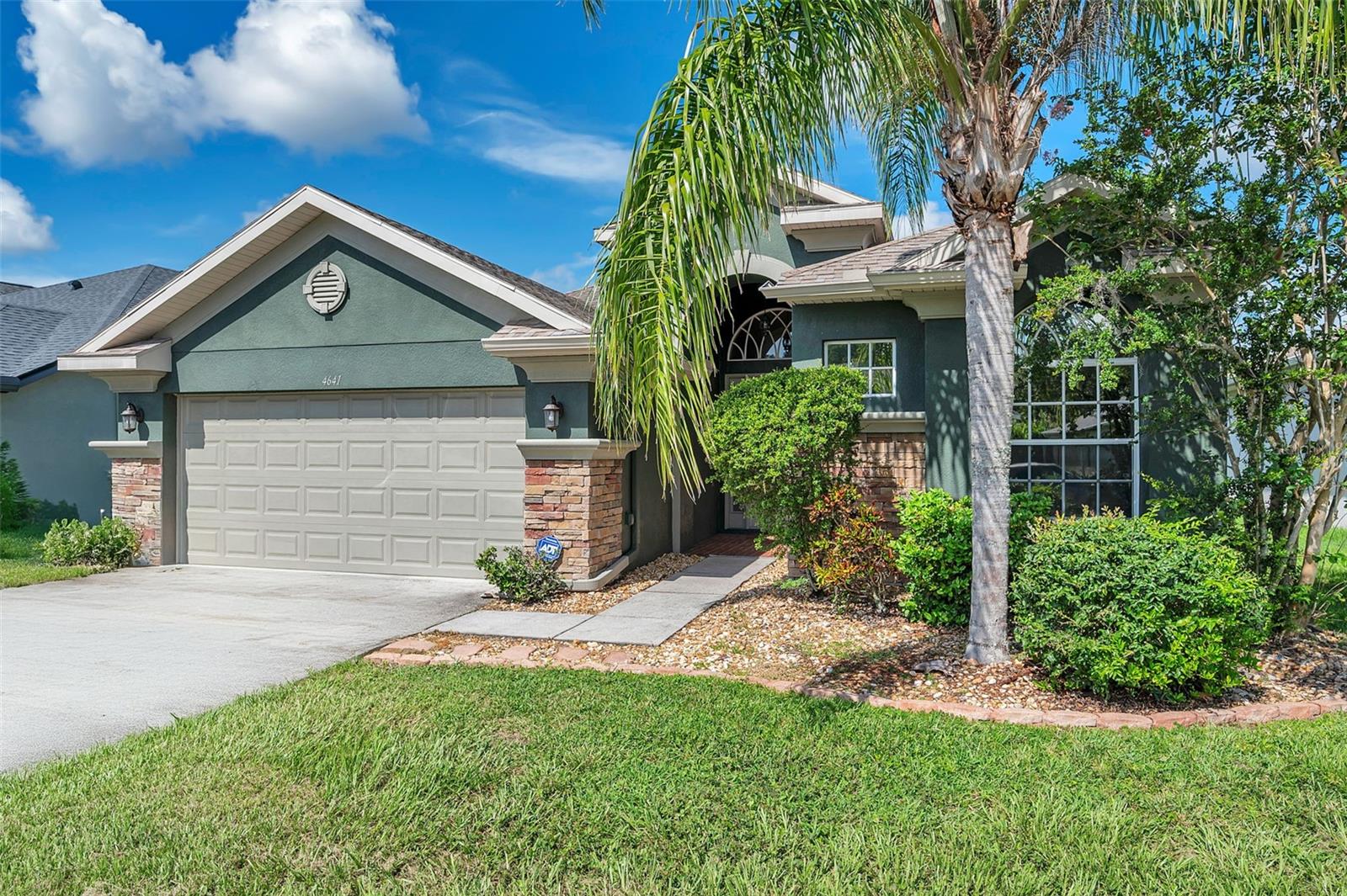 4641 ROLLING GREEN DR — photo 43