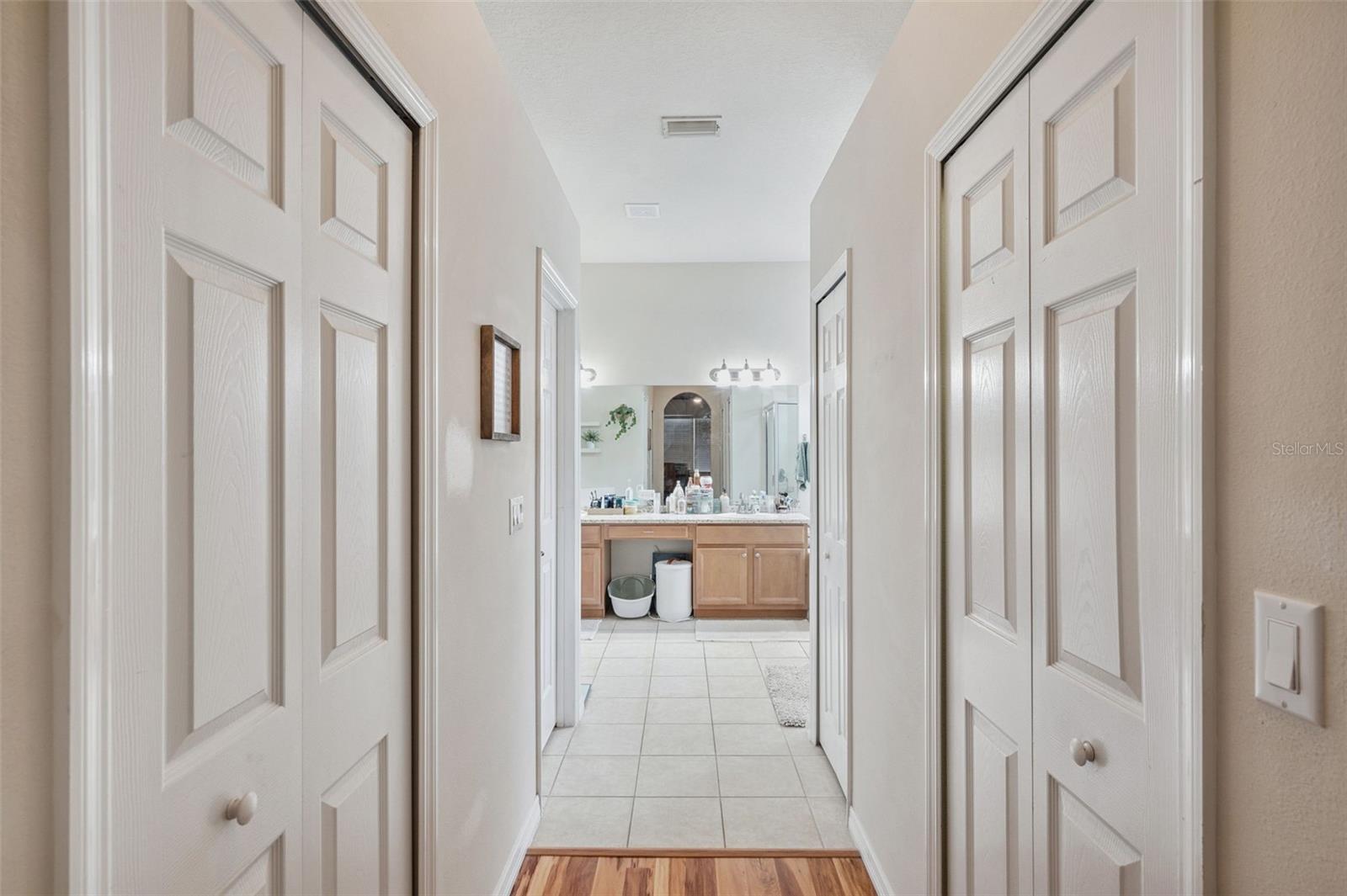 4641 ROLLING GREEN DR — photo 24