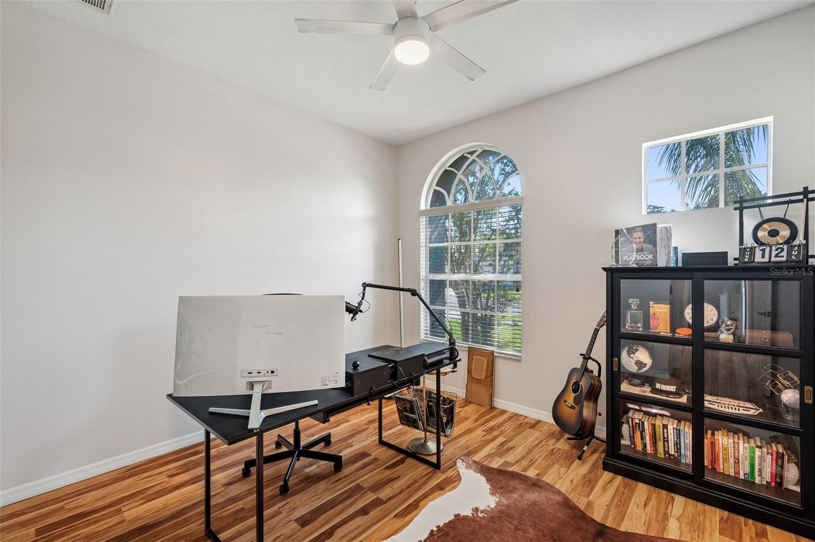 4641 ROLLING GREEN DR — photo 34