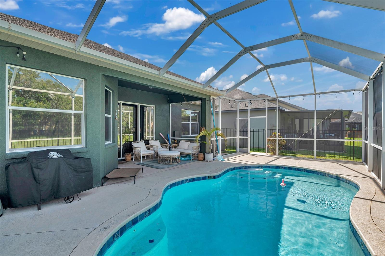 4641 ROLLING GREEN DR — photo 39
