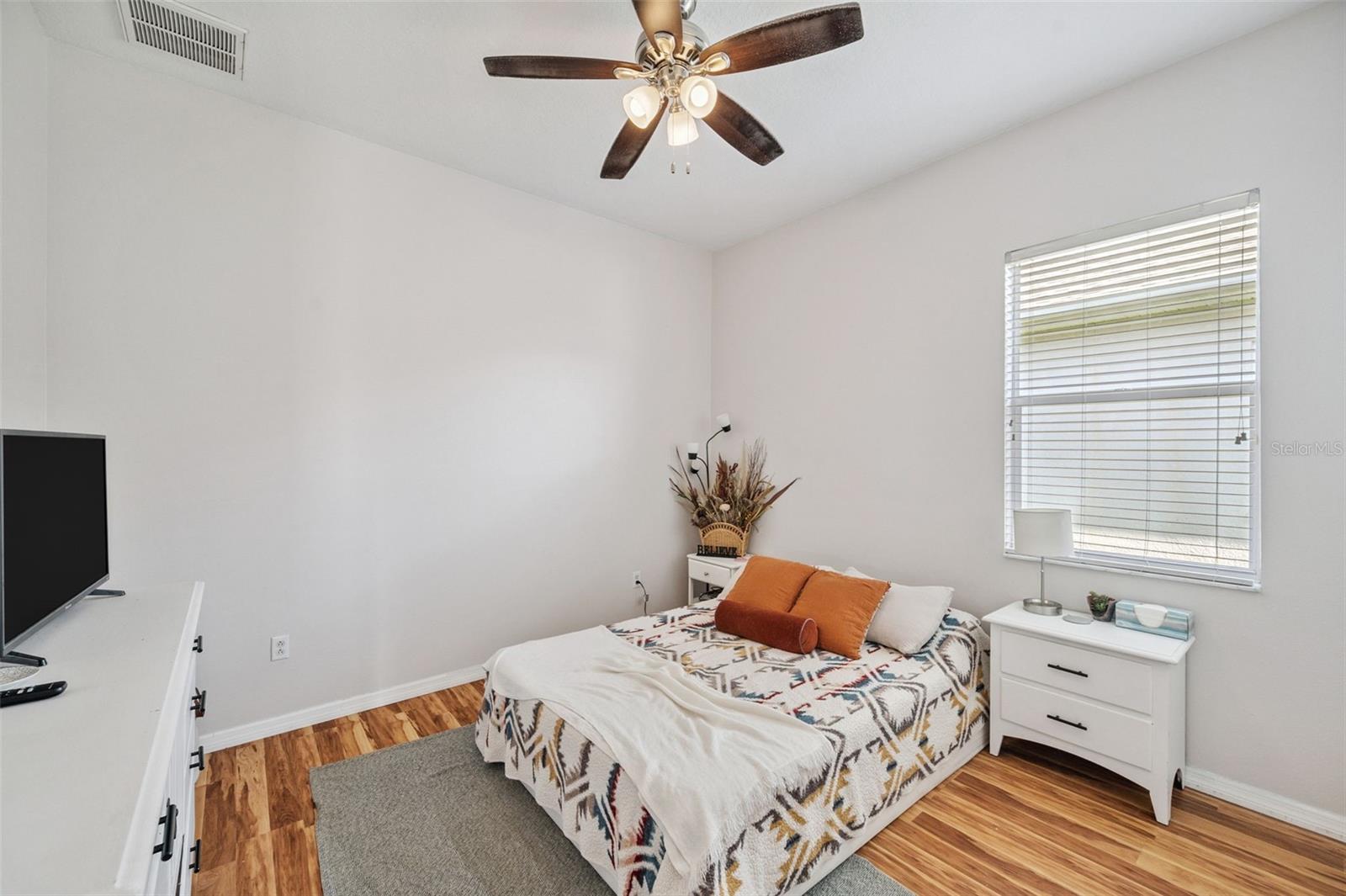 4641 ROLLING GREEN DR — photo 29