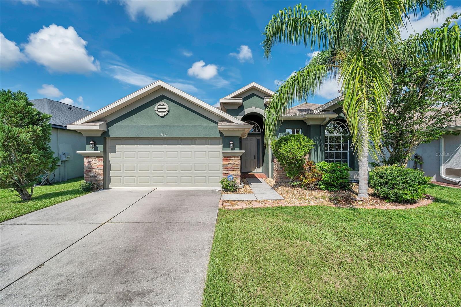 4641 ROLLING GREEN DR — photo 42