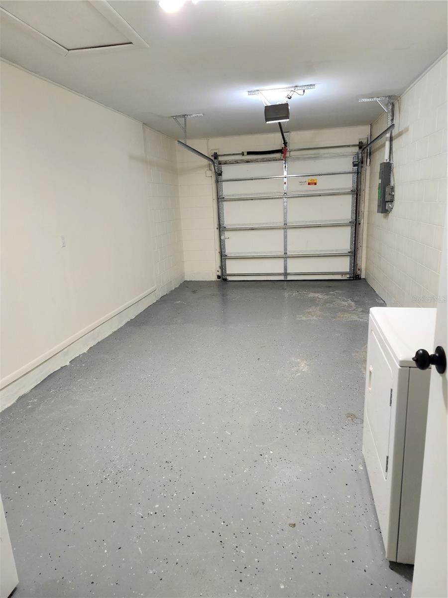 13010 CUMBERLAND DR — photo 11