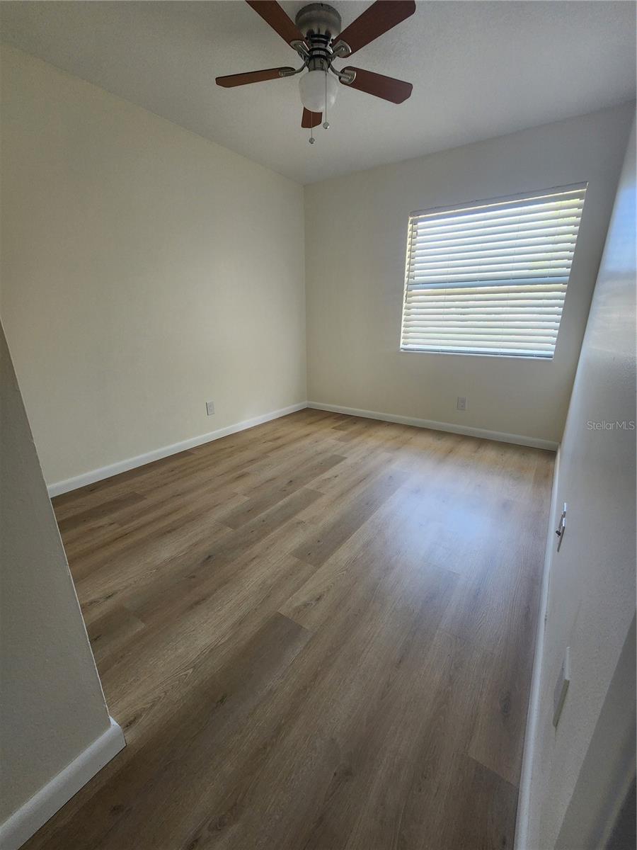 13010 CUMBERLAND DR — photo 7