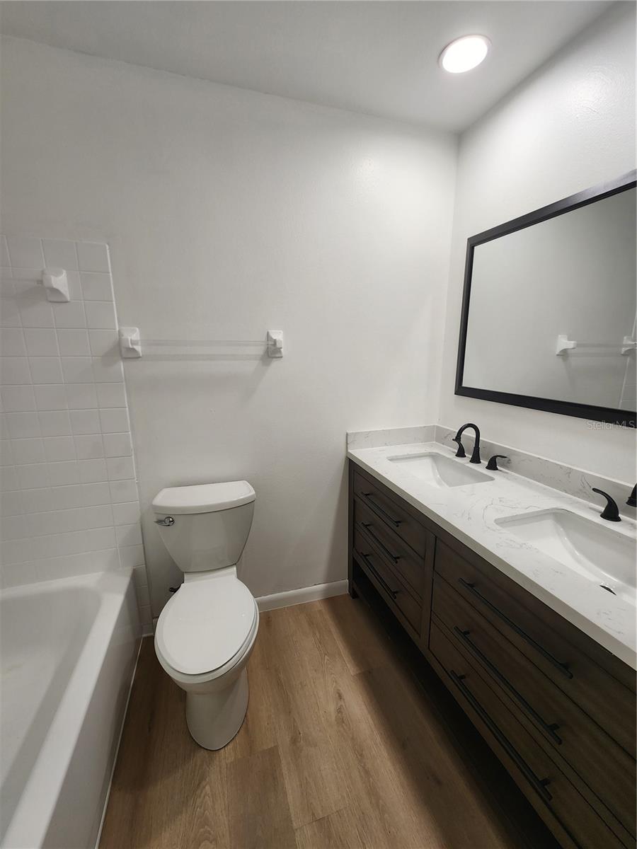 13010 CUMBERLAND DR — photo 9