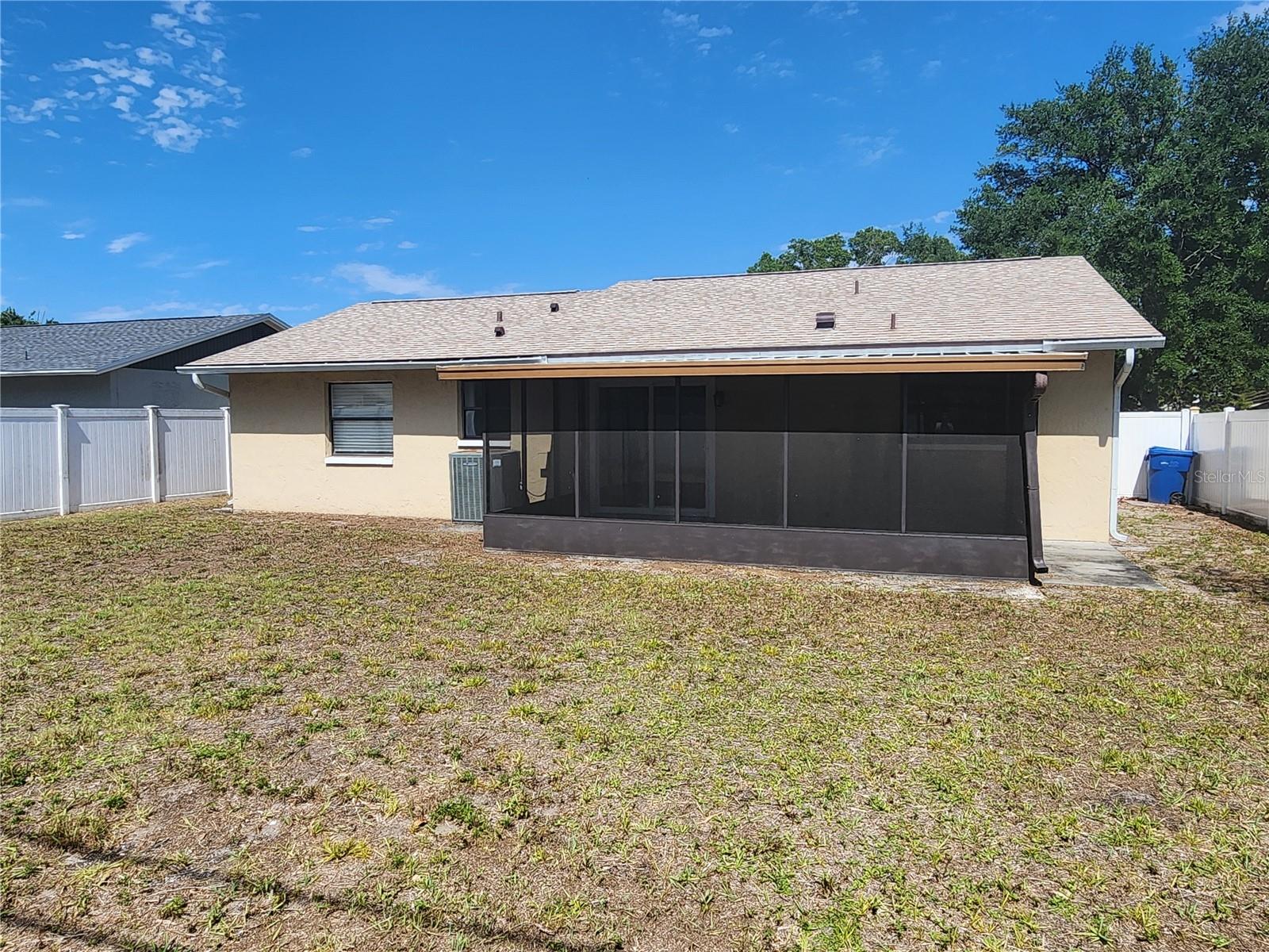 13010 CUMBERLAND DR — photo 13