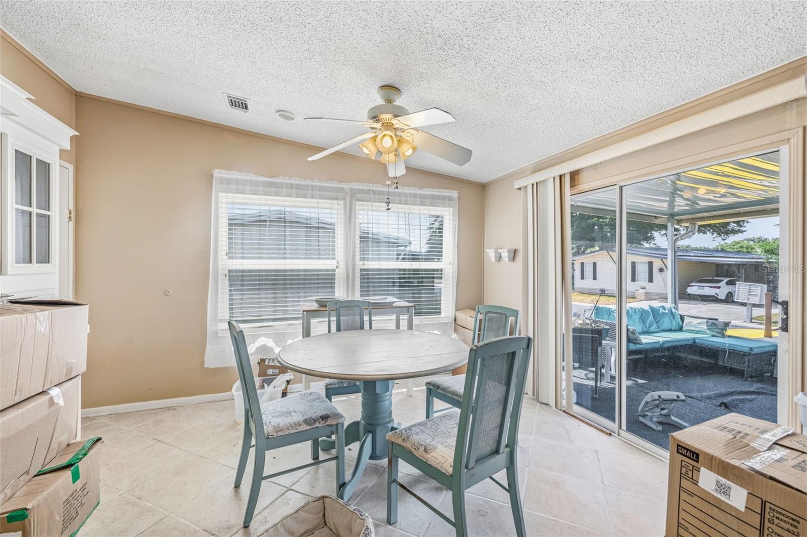 3125 SHORT LEAF ST — photo 18